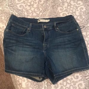 Levi’s Jean Shorts